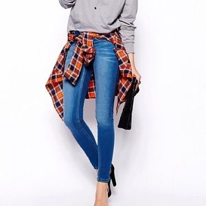 Ivanka trump mid rise skinny sculpting  jeans